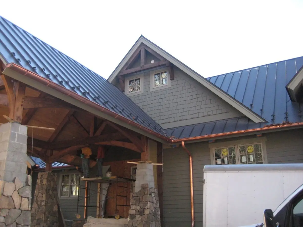 Craftsman Roofing team delivering quality roofing work in Avenues West